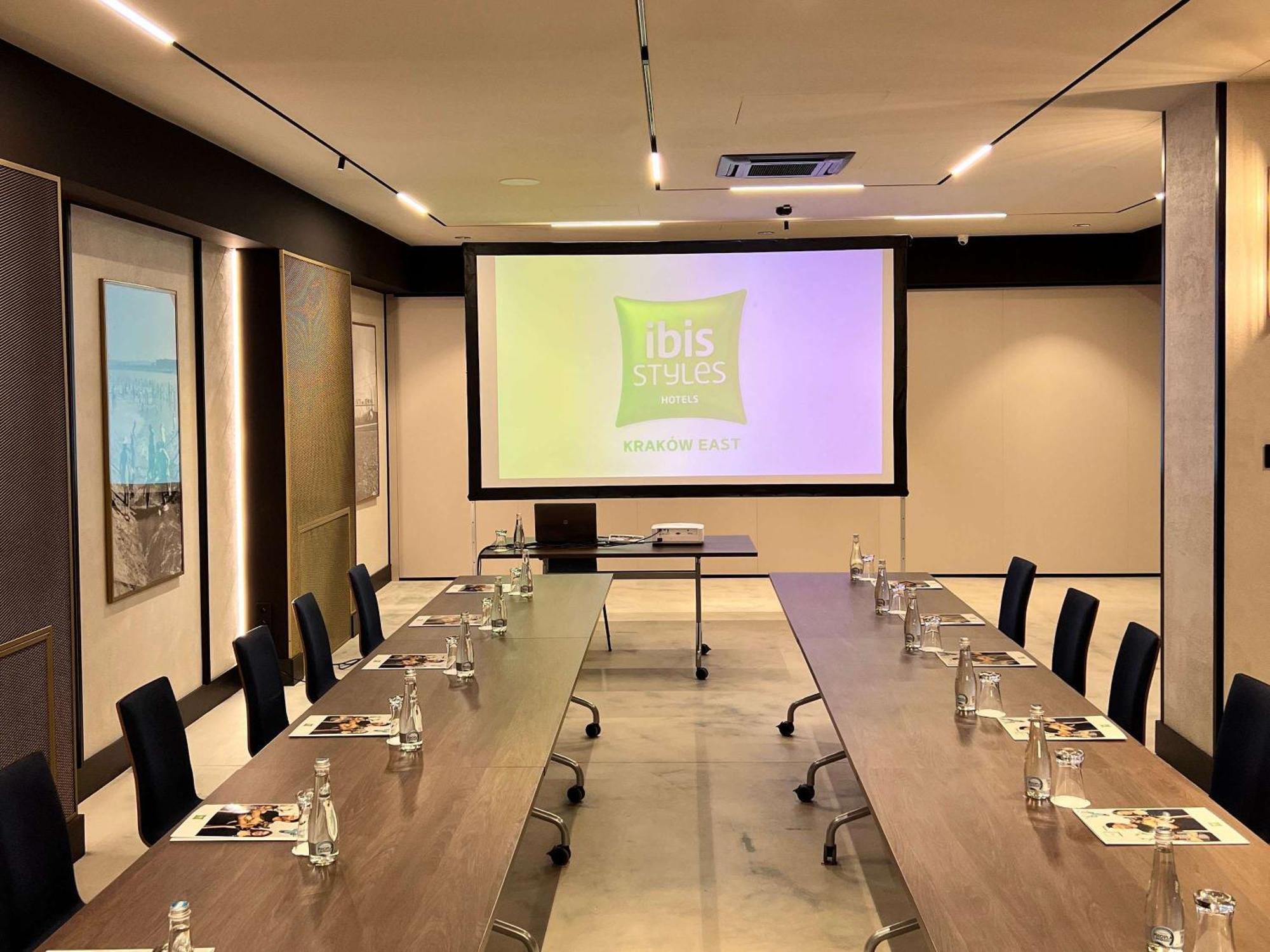 Ibis Styles Krakow East Hotel Екстериор снимка
